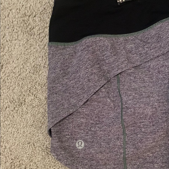 🤍LULULEMON SIZE 4 GREY SPEED UP SHORTS🤍 - Picture 2 of 4